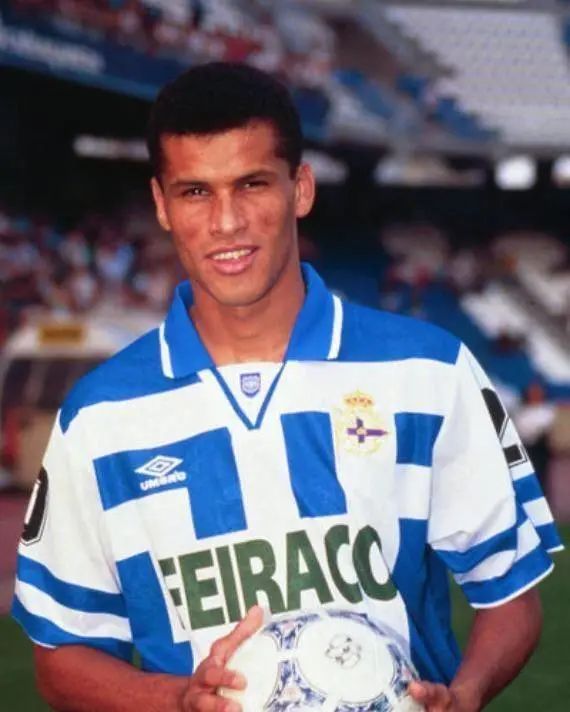 成了焦点 成了焦点