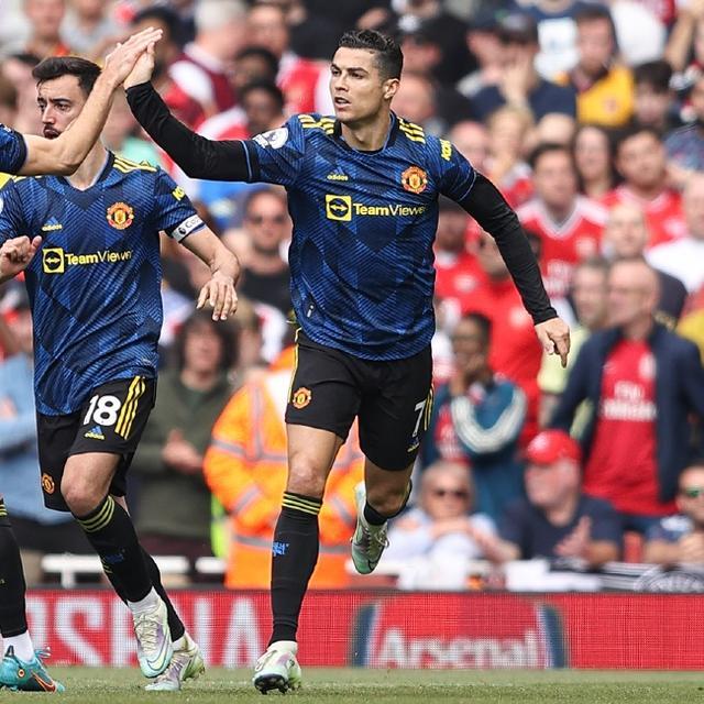 奪得更高榮 奪得更高榮