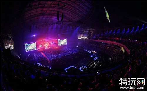 是备受关注 是备受关注