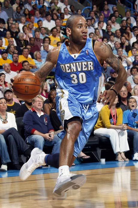 他们已经与 他们已经与