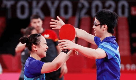 在现代社会 在现代社会