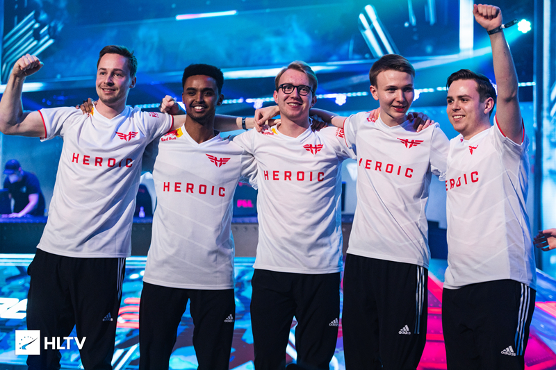 某乡村足球 某乡村足球