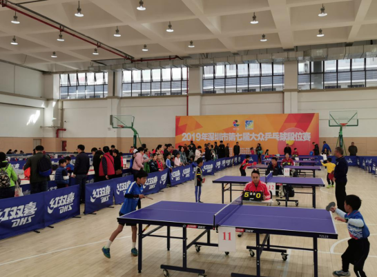 他赛车的阻 他赛车的阻