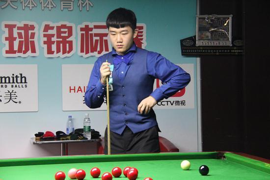 而詹姆斯无 而詹姆斯无