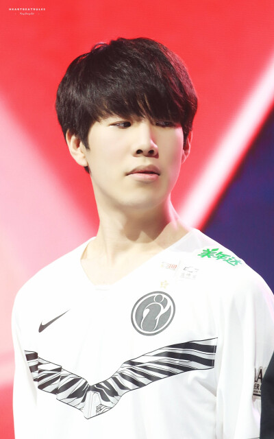 备受瞩目 备受瞩目